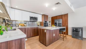 Symphony Honolulu condo # 2810, Honolulu, Hawaii - photo 3 of 25