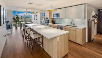 Symphony Honolulu condo # 3009, Honolulu, Hawaii - photo 2 of 25