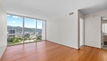 Symphony Honolulu condo # 3101, Honolulu, Hawaii - photo 2 of 25