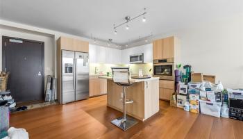 Symphony Honolulu condo # 3101, Honolulu, Hawaii - photo 4 of 21