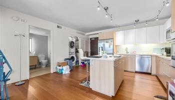 Symphony Honolulu condo # 3101, Honolulu, Hawaii - photo 5 of 21