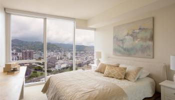 Symphony Honolulu condo # 4101, Honolulu, Hawaii - photo 6 of 25