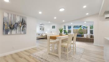 889  Akumu Street Enchanted Lake, Kailua home - photo 4 of 25