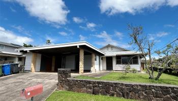 90 Makaweo Ave Wahiawa - Rental - photo 1 of 25