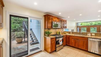 902 Puuomao Place Hahaione-upper, Hawaii Kai home - photo 6 of 25