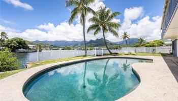 902 Wanaao Road Enchanted Lake, Kailua home - photo 2 of 25 902 Wanaao Road Enchanted Lake, Kailua home - photo 2 of 25