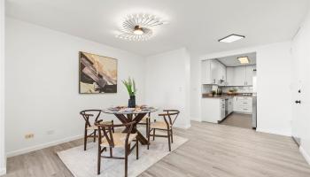 Ward Lanai condo # 302, Honolulu, Hawaii - photo 3 of 23