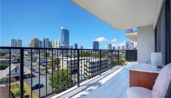 Birch & Elm Condominium condo #702, Honolulu, Hawaii - photo 2 of 15 Birch & Elm Condominium condo #702, Honolulu, Hawaii - photo 2 of 15