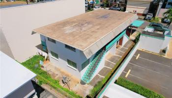 907 Gulick Ave Honolulu - Multi-family - photo 3 of 9