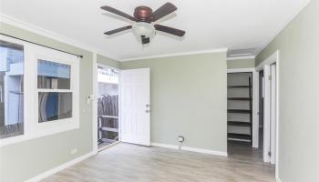 908 Simon Rd Honolulu - Rental - photo 2 of 19