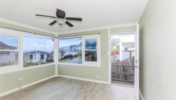 908 Simon Rd Honolulu - Rental - photo 3 of 19