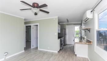 908 Simon Rd Honolulu - Rental - photo 6 of 19