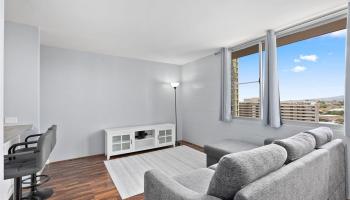 Lakeside West condo # 1401, Honolulu, Hawaii - photo 1 of 1