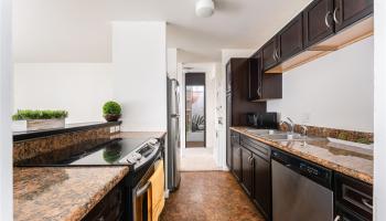 Lakeside West condo # 503, Honolulu, Hawaii - photo 3 of 15