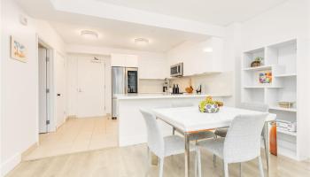 909 Kapiolani condo # 1607, Honolulu, Hawaii - photo 6 of 21