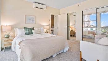 909 Kapiolani condo # 903, Honolulu, Hawaii - photo 6 of 24