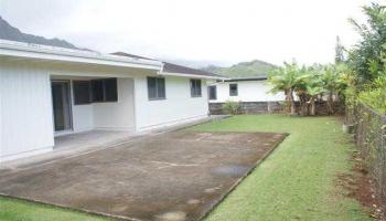 909 Lunahelu St Maunawili, Kailua home - photo 2 of 8 909 Lunahelu St Maunawili, Kailua home - photo 2 of 8