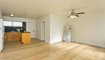 Kuilei Gardens condo # 211, Honolulu, Hawaii - photo 4 of 10