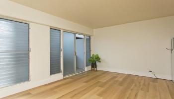 909 University Ave Honolulu - Rental - photo 3 of 10