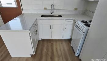 909 University Ave Honolulu - Rental - photo 3 of 13