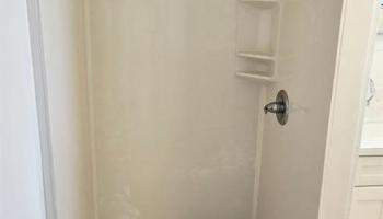 909 University Ave Honolulu - Rental - photo 6 of 13