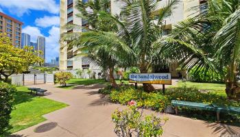 Sandalwood condo # 1006, Honolulu, Hawaii - photo 1 of 25