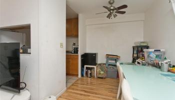 Sandalwood condo # 1008, Honolulu, Hawaii - photo 4 of 12