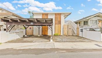 910 Factory Street Honolulu - Multi-family - photo 2 of 19