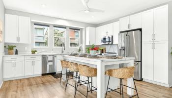 91-1101  Franklin D Roosevelt Ave ,  home - photo 5 of 25