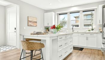 91-1101  Franklin D Roosevelt Ave ,  home - photo 6 of 25