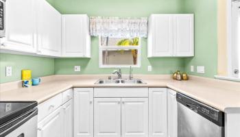 Ke Noho Kai Townhomes I condo # L5, Ewa Beach, Hawaii - photo 6 of 20