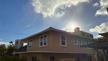 914 Kinau St Honolulu - Multi-family - photo 3 of 17