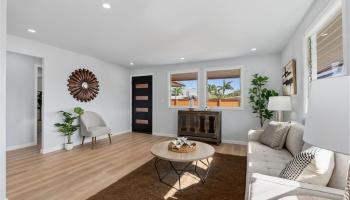 91-454  Papipi Road Ewa Beach, Ewaplain home - photo 3 of 25