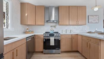 91-454  Papipi Road Ewa Beach, Ewaplain home - photo 6 of 25