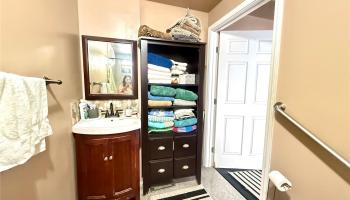 91-646 Kilaha St townhouse # E, Ewa Beach, Hawaii - photo 4 of 13