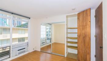 Bishop Manor condo # 22, Honolulu, Hawaii - photo 4 of 25