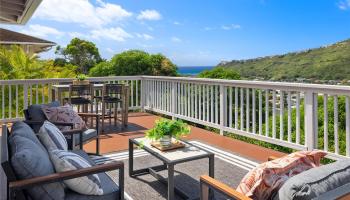 920  Leighton Street Aina Haina Area, Diamond Head home - photo 4 of 25