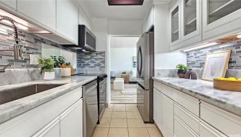 Royal Court condo # 17G, Honolulu, Hawaii - photo 6 of 24