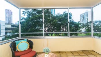 Royal Court condo # 4G, Honolulu, Hawaii - photo 2 of 25