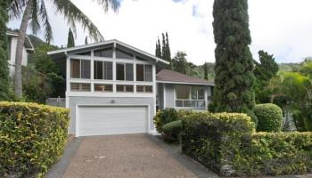 927 Hahaione St Hahaione-upper, Hawaii Kai home - photo 1 of 24 927 Hahaione St Hahaione-upper, Hawaii Kai home - photo 1 of 24