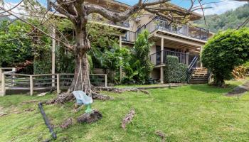 928  Puuomao Place Hahaione-upper, Hawaii Kai home - photo 2 of 22