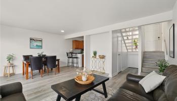 92-956 Makakilo Drive townhouse # 65, Kapolei, Hawaii - photo 1 of 16