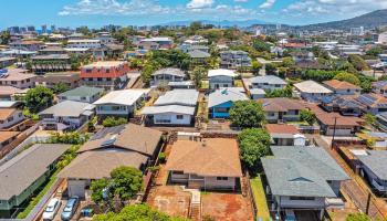 930 16th Ave Honolulu - Rental - photo 2 of 24