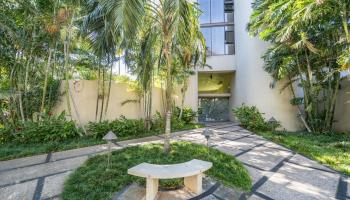 930 Kaheka St Honolulu - Rental - photo 3 of 22