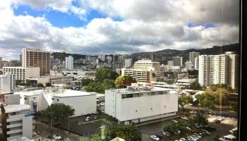 Hale Kaheka condo # 1502, Honolulu, Hawaii - photo 2 of 3