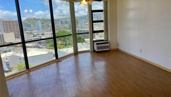 Hale Kaheka condo # 1703, Honolulu, Hawaii - photo 3 of 17 Hale Kaheka condo # 1703, Honolulu, Hawaii - photo 3 of 17