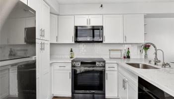 Hale Kaheka condo # 1705, Honolulu, Hawaii - photo 6 of 25