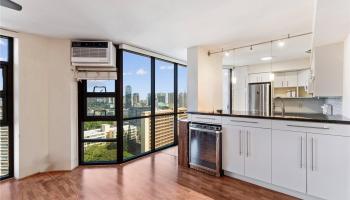 Hale Kaheka condo # 2105, Honolulu, Hawaii - photo 2 of 23