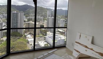 Hale Kaheka condo # 3004, Honolulu, Hawaii - photo 6 of 6