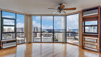 Hale Kaheka condo # 3101, Honolulu, Hawaii - photo 1 of 18 Hale Kaheka condo # 3101, Honolulu, Hawaii - photo 1 of 18